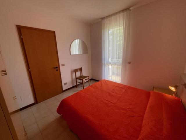 Apartament With Swimming Pool Apartment Каорле Екстериор снимка